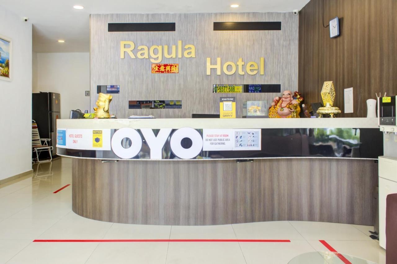 Oyo 90028 Ragula Hotel Джохор-Бару Экстерьер фото